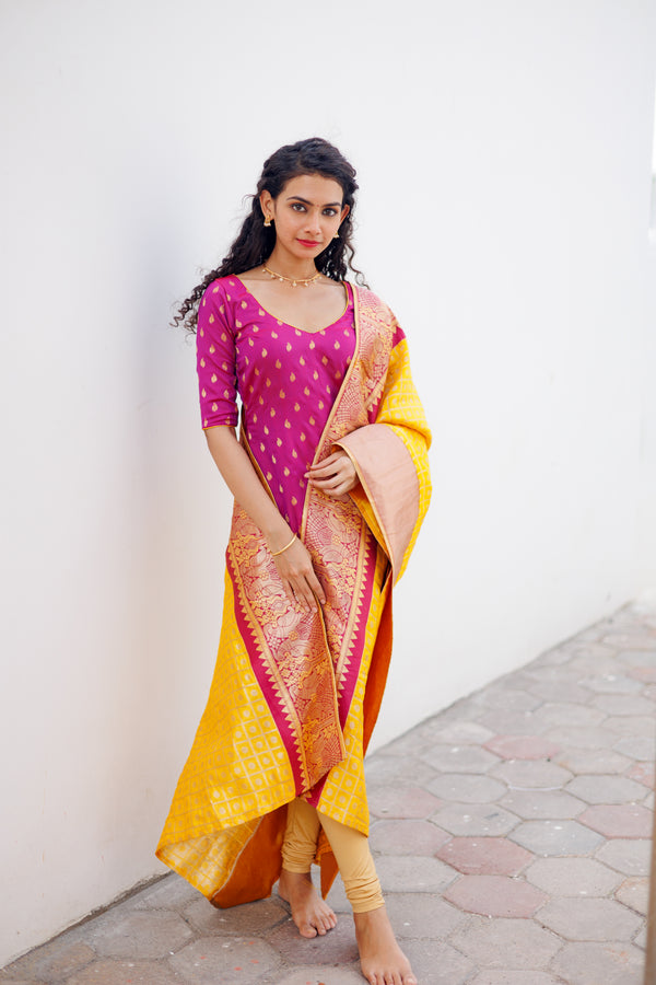 GRG - Aakruti Magenta (Kurti & Dupatta - Zipper on front) - XS only