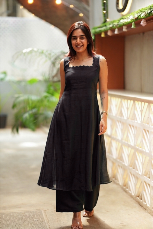 Aarna Black Kurta Set (Set of 2)