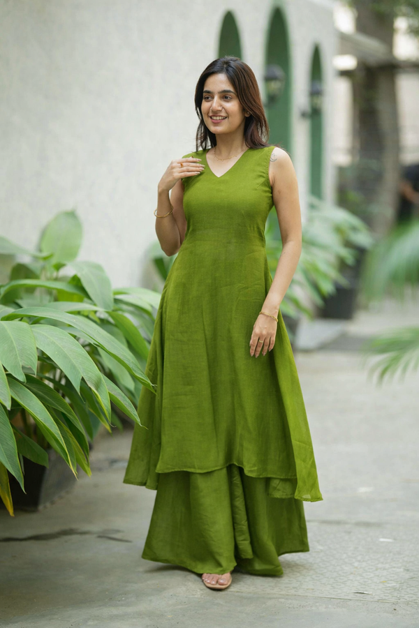 Nandhitha Green Kurta Set ( Set of 2)