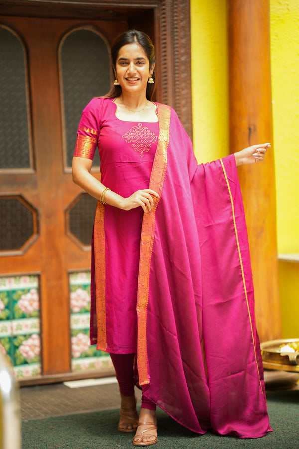 Riddhi Magenta Kurti Set (Set of 2 )