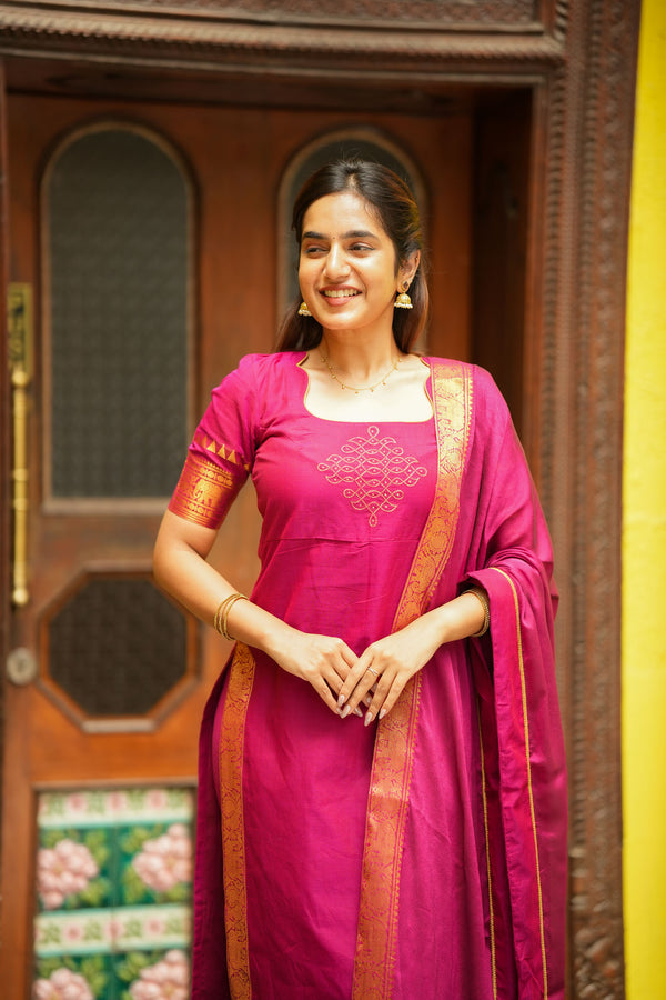 Riddhi Magenta Kurti Set (Set of 2 )