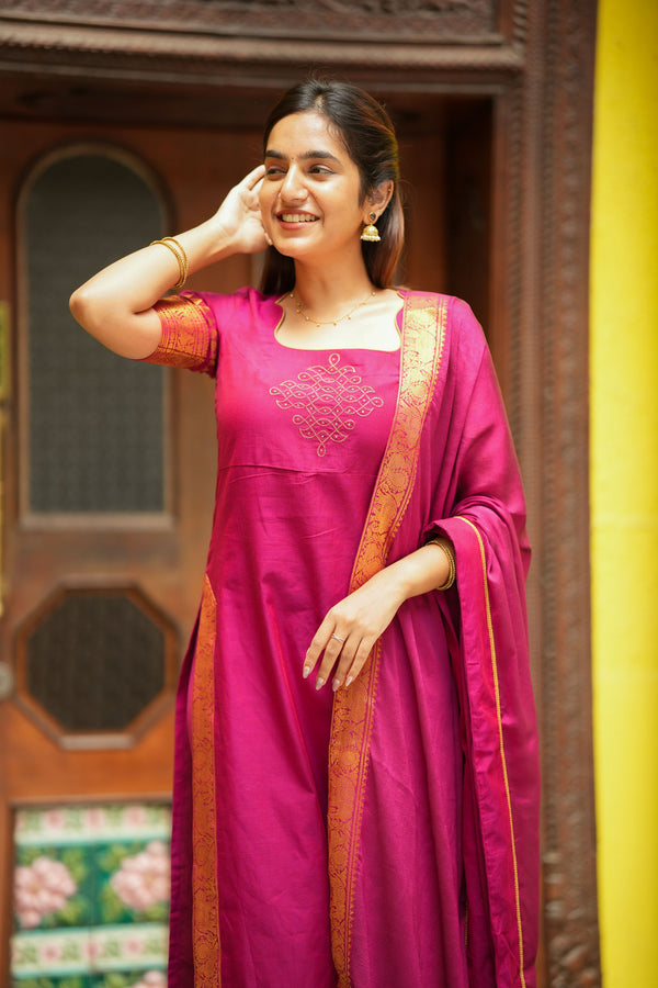Riddhi Magenta Kurti Set (Set of 2 )