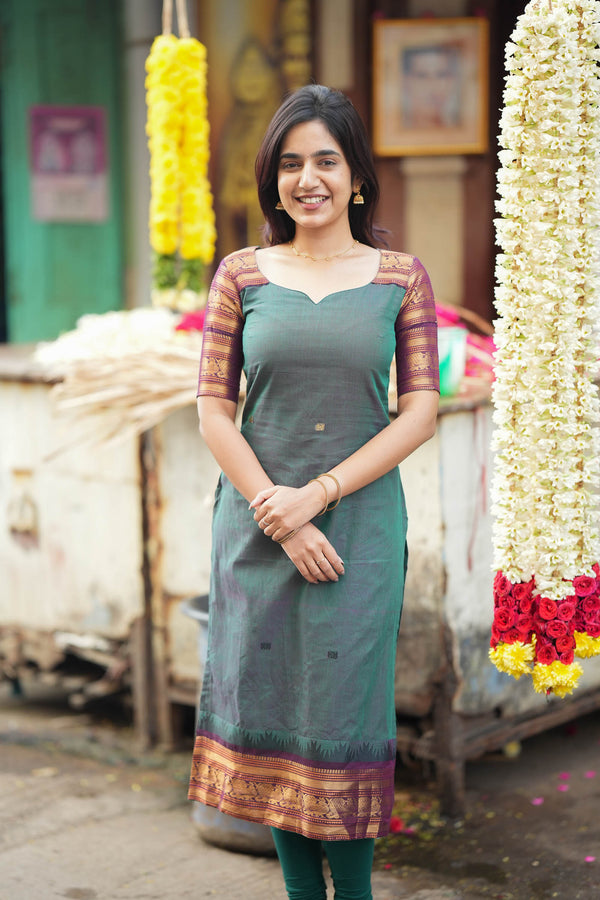 Madhuri Peacock Green Kurti Set (Set of 2)