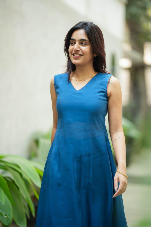 Nandhitha Teal Kurta Set ( Set of 2)