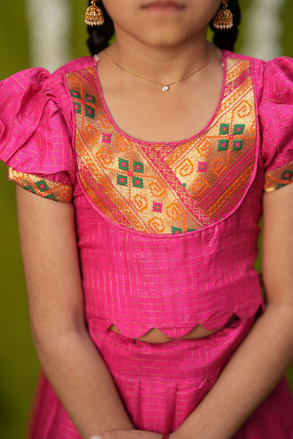 Vaishali Pink Mom & Me Set