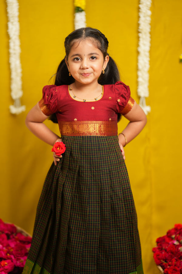 Daksha Black Checks Frock Mini