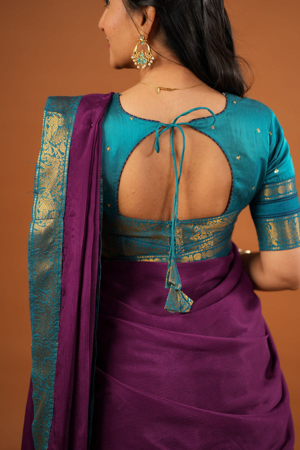 IMD - Ruhika Navy Handwoven Half Saree Set