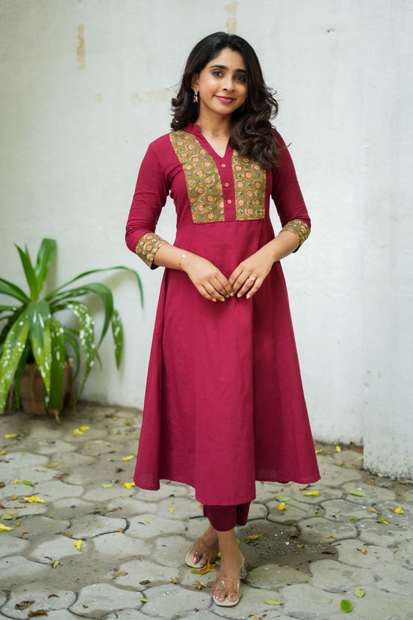 Pranazhini Maroon Kurta Set (Set of 2)