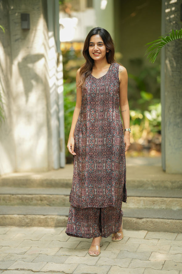 Prathyusha Black Co - Ords (Set of 2)