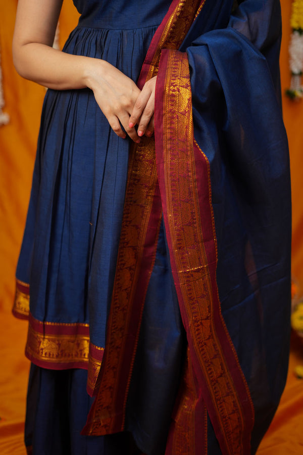 Ezhili Navy Handloom Co-ord Set