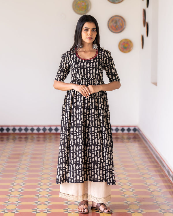Black Fish Print Kurta (PR)