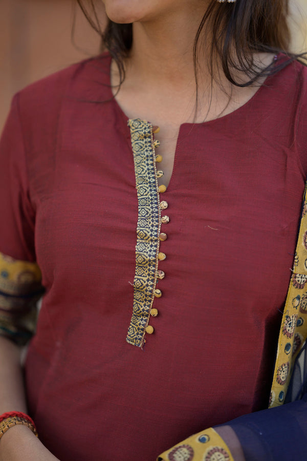 Indira Maroon Kurti Set (Top & Dupatta)
