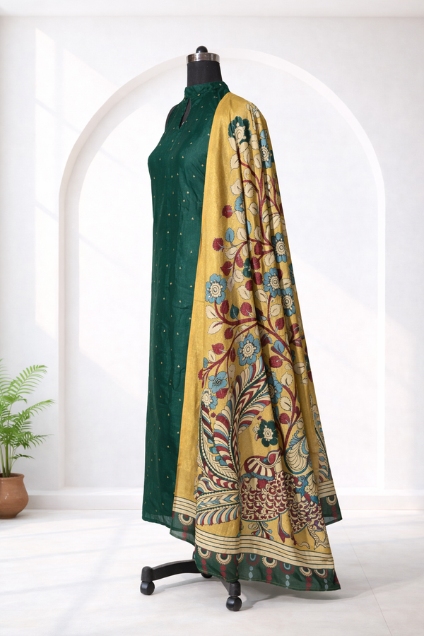 Shalini Green Kurti With Dupatta