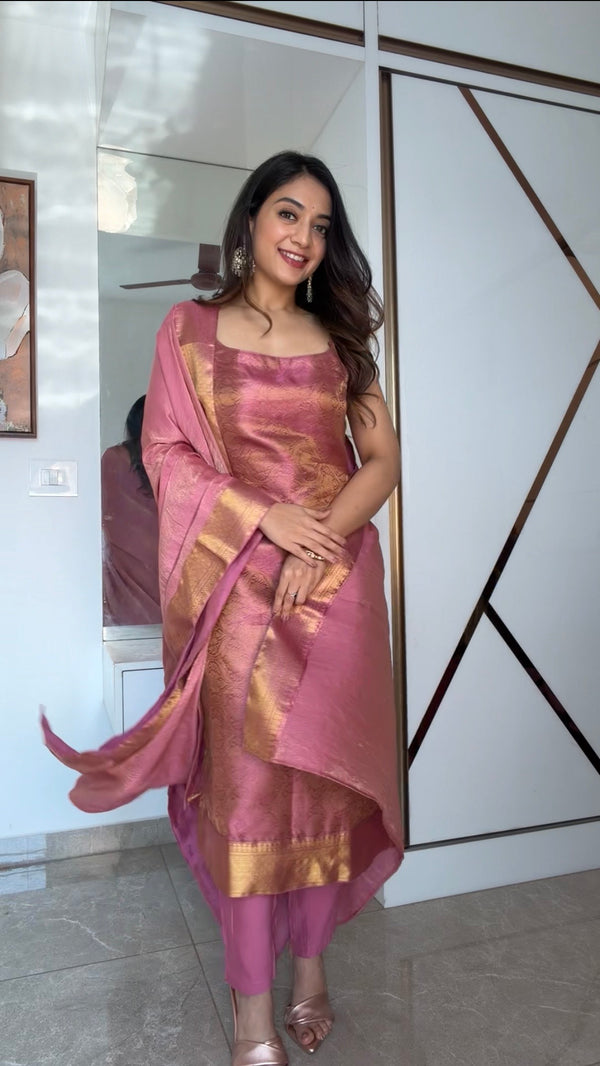 Tanisha Pink Banarasi Tissue Spaghetti Kurti Set