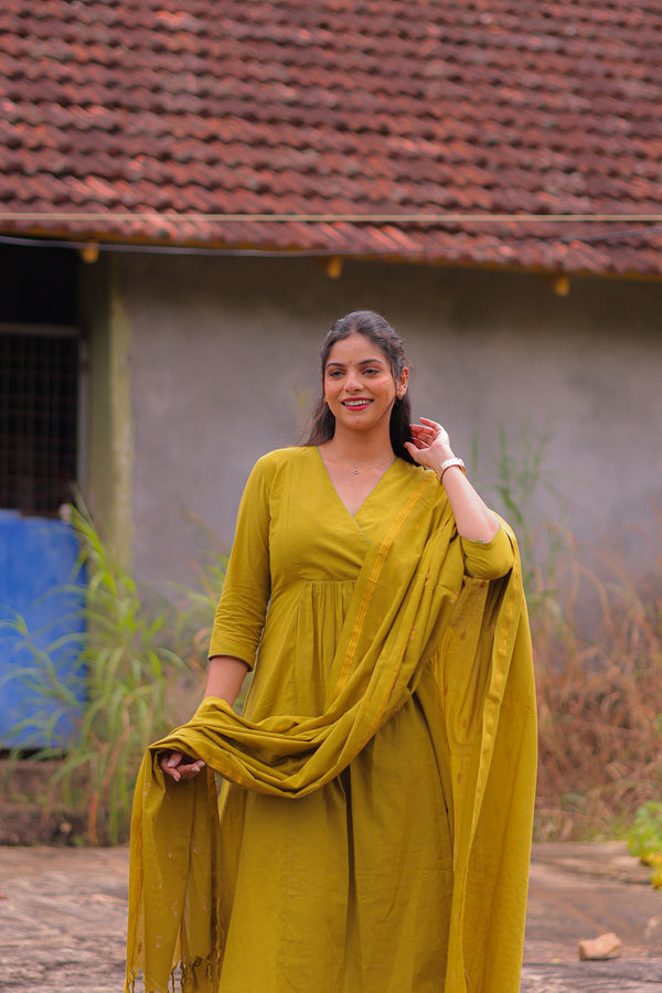 Turmeric Twist Handloom A-Line Co-ord Set With Dupatta (PR)