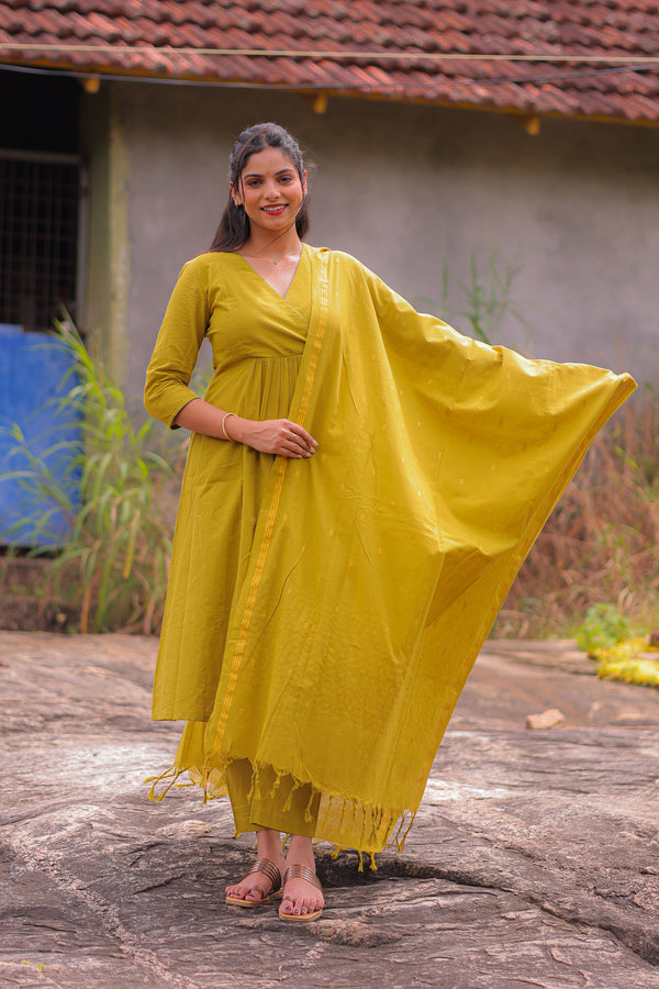 Turmeric Twist Handloom A-Line Co-ord Set With Dupatta (PR)