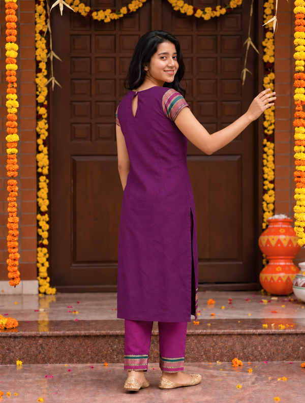Geetanjali Magenta Narayanpet cotton Kurti Set (Set of 2)