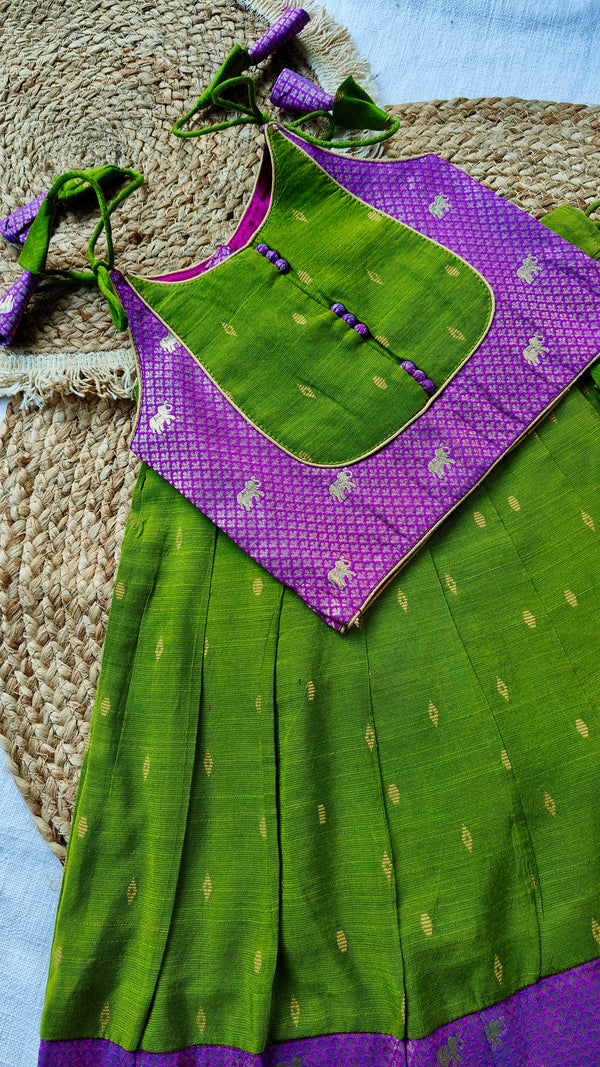 Anusha Green & Magenta Mini