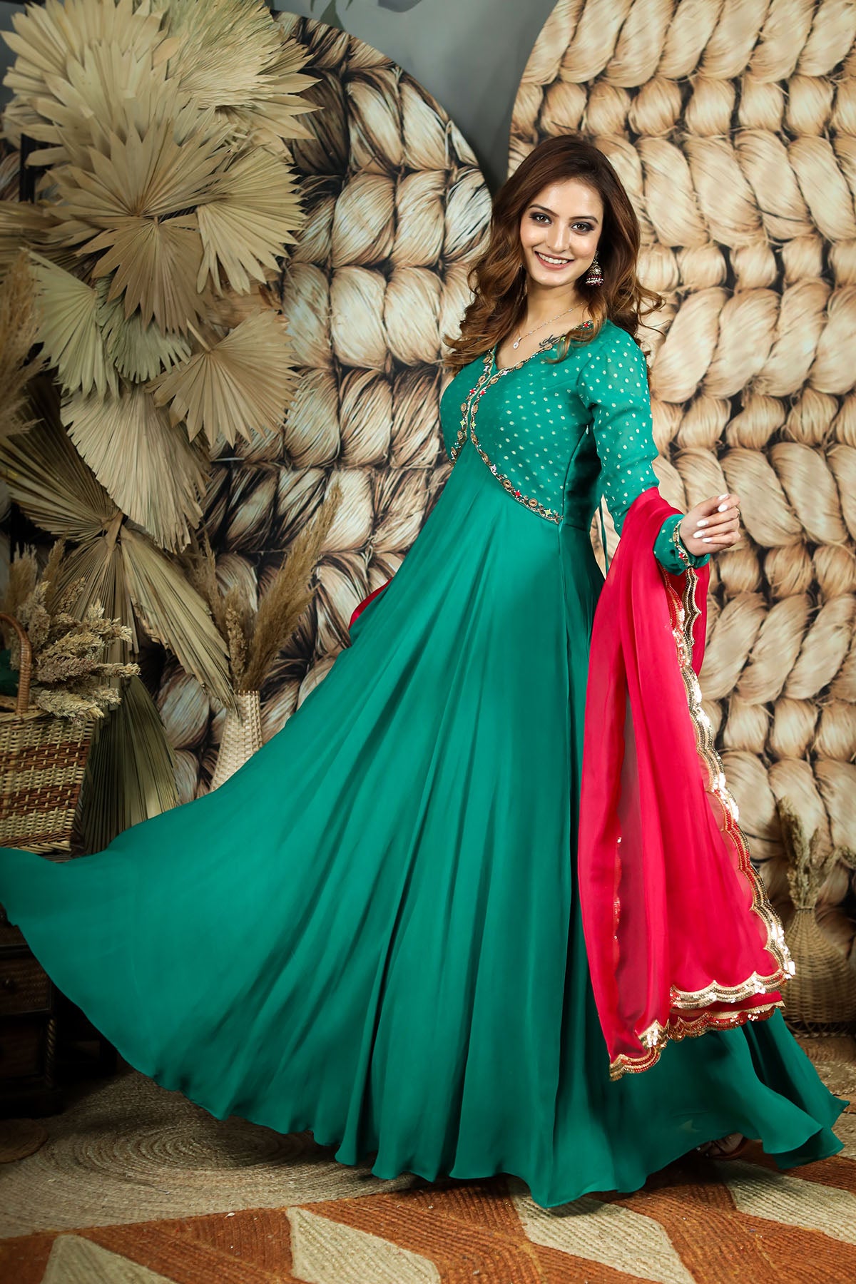 Buy Green Organza Lehenga Sangeet Lehenga Choli, Heavy Organza Silk  Designer Green Lehenga Choli, Ethnic Dress, Party Wear Lehenga, Ready Made  Online in India -… | Organza lehenga, Green lehenga choli, Stylish