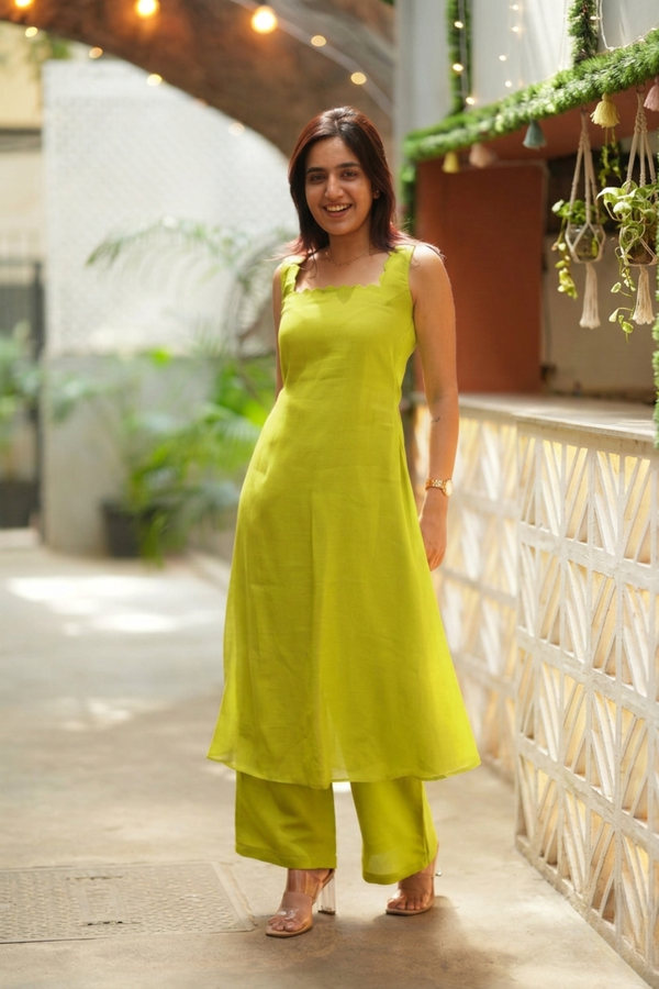 Aarna Lime Green Kurta Set (Set of 2)