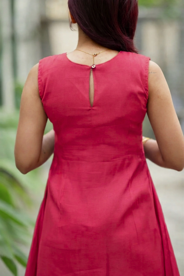 Nandhitha Rose Pink Kurta Set ( Set of 2)