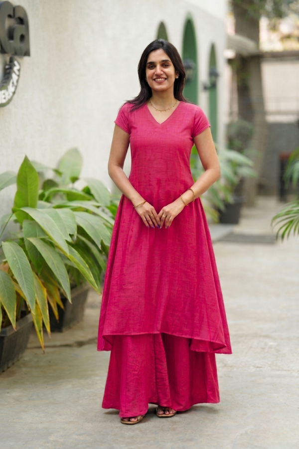 Nandhitha Rose Pink Kurta Set ( Set of 2)