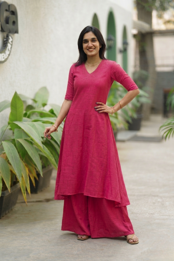 Nandhitha Rose Pink Kurta Set ( Set of 2)
