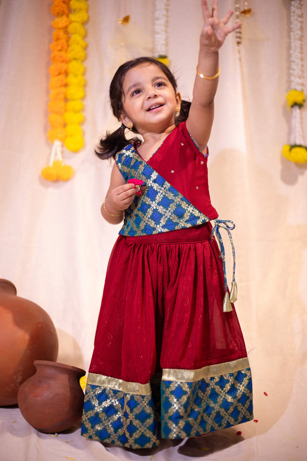 Shreya Maroon with Blue Mini