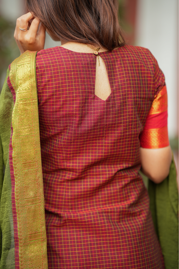 Daksha Brown Checks Kurti Set (Set of 2 )