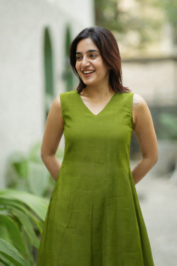 Nandhitha Green Kurta Set ( Set of 2)