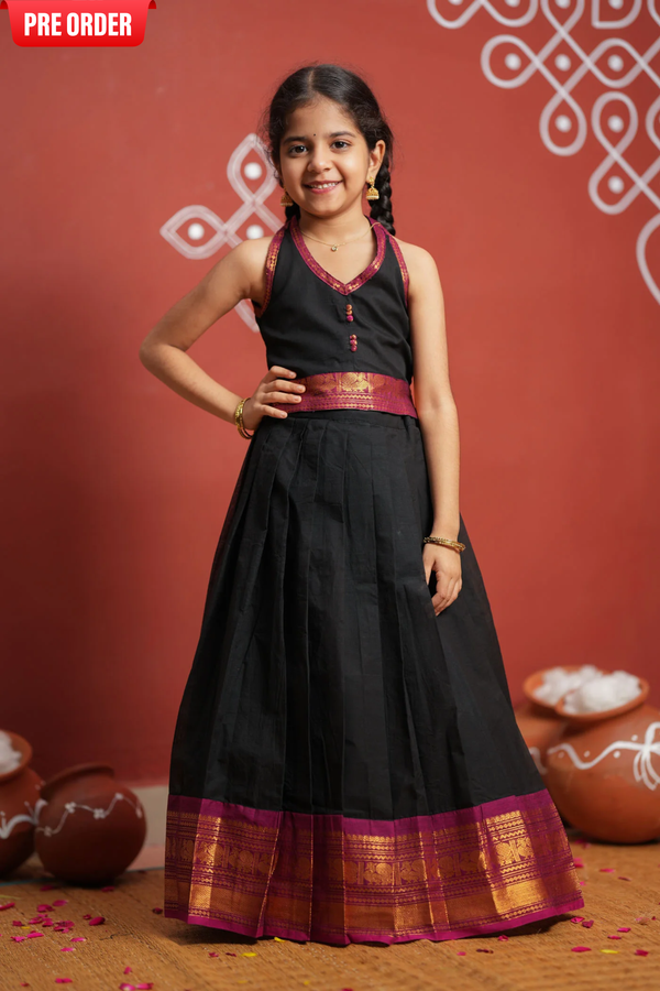 Tamizh Black Lehenga Mini (Set of 2)