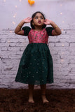 Shop trendy baby girl dresses & new designer frocks online. Find cute party wears, green sequin gowns & newborn frocks. Buy stylish green dresses for girls at best prices.