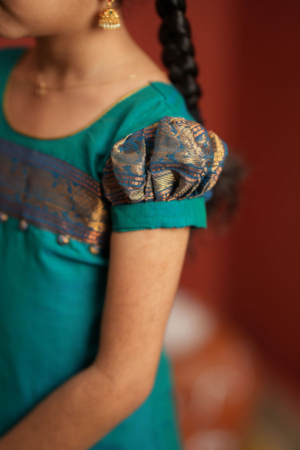Madhuri Blue Kurti set Mini (Set of 2)