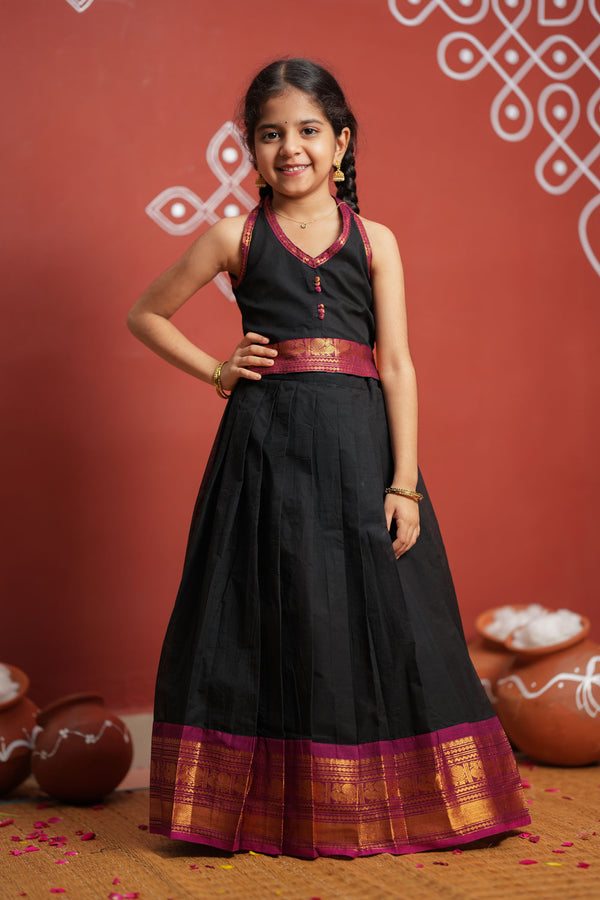Tamizh Black Lehenga Mini (Set of 2)