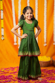 Ezhili Green Handloom kids mini
