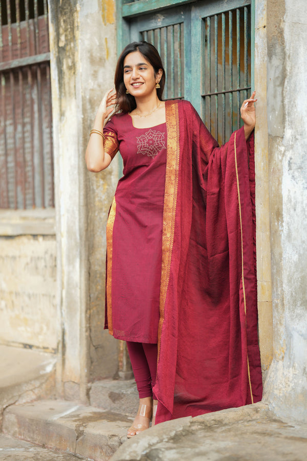 Riddhi Maroon Kurti Set (Set of 2 )