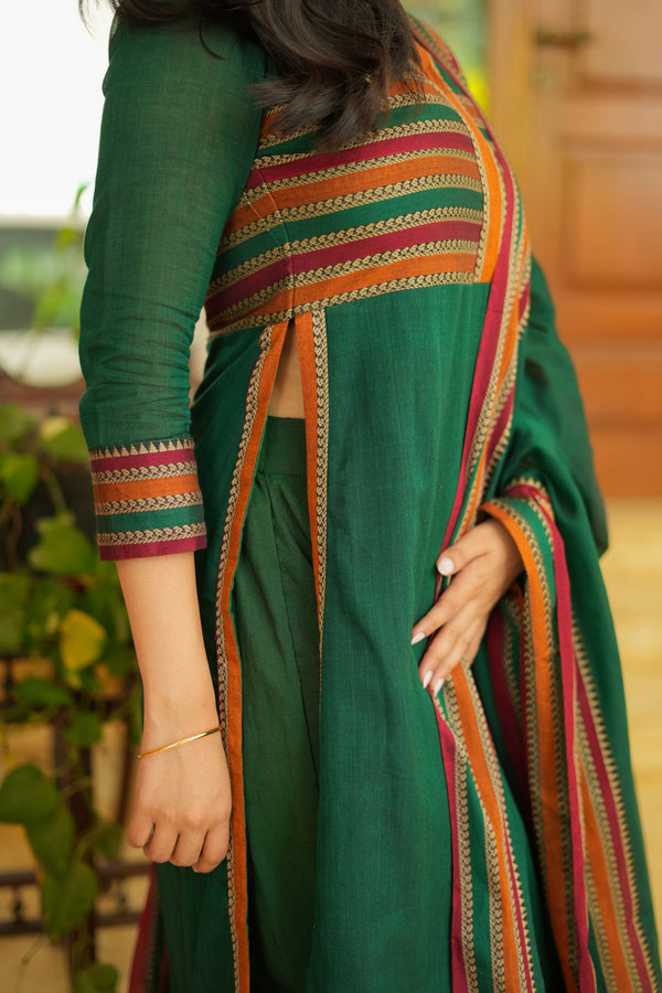 Vanika Green Handloom Kurta Set