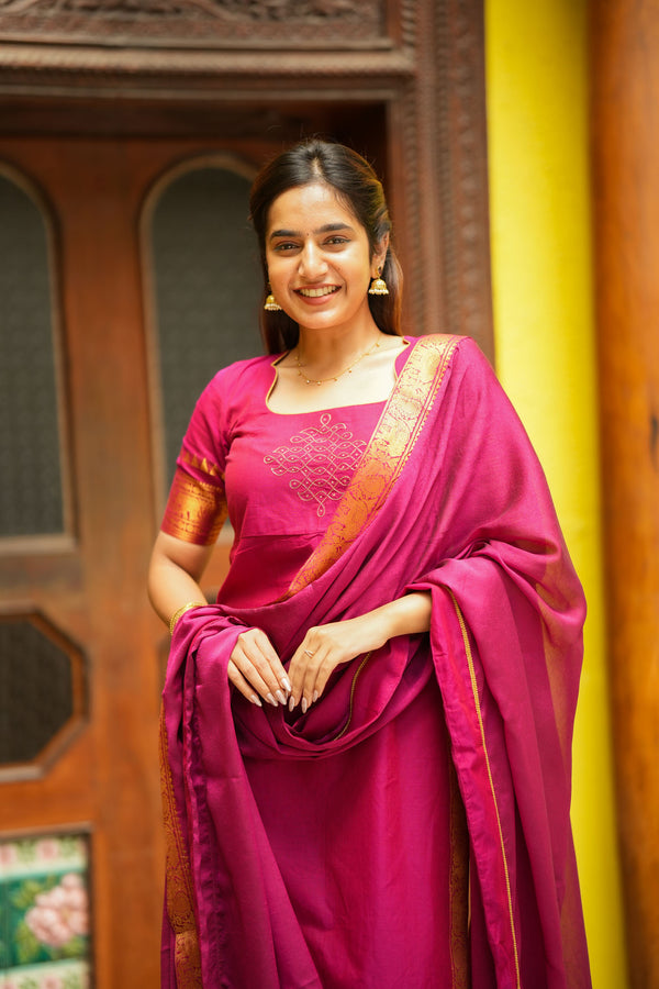 Riddhi Magenta Kurti Set (Set of 2 )