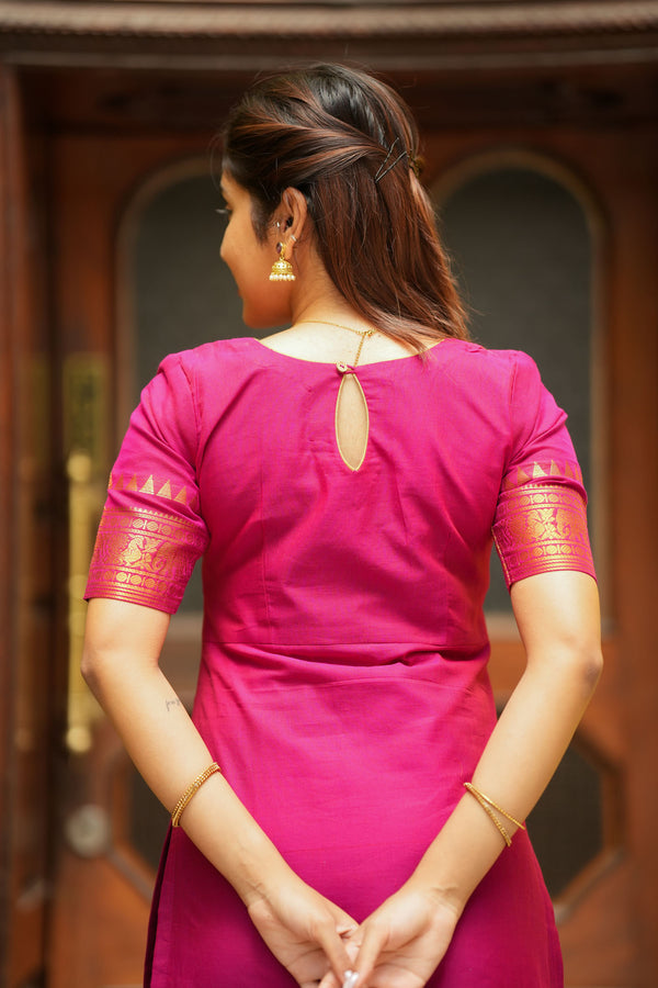 Riddhi Magenta Kurti Set (Set of 2 )