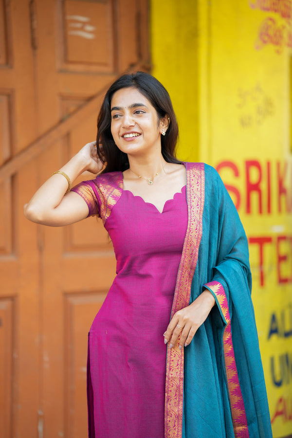 Charvi Magenta Narayanpet Kurti Set ( Set of 2 )