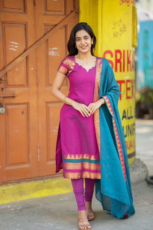 Charvi Magenta Narayanpet Kurti Set ( Set of 2 )