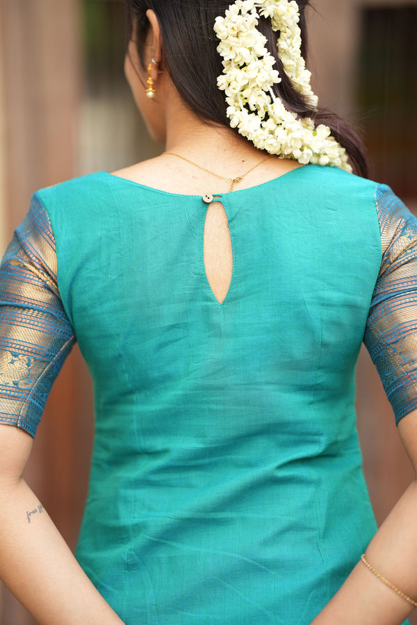 Madhuri Blue Kurti Set (Set of 2)