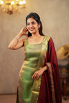 Tanisha Green Banarasi Tissue Spaghetti Kurti Set (Set of 3)