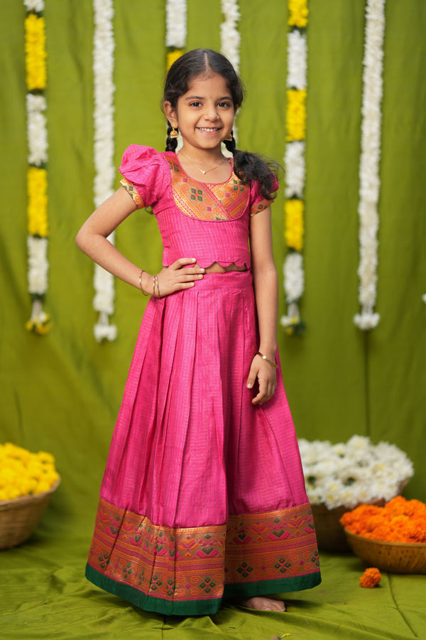 Vaishali Pink Mom & Me Set