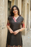 Ganga Black Kurta Set (Set of 2)