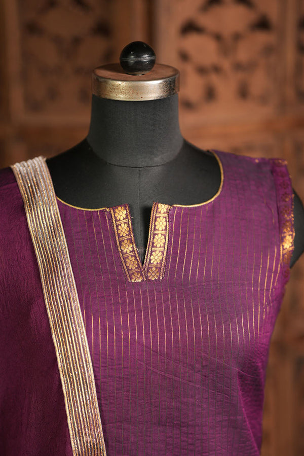 Kanimozhi Wine Chettinad Cotton Kurti Set ( Set of 2 )