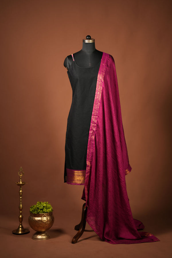 Tamizh Black Sleeveless Chettinad Cotton Kurti Set ( Set of 2 )