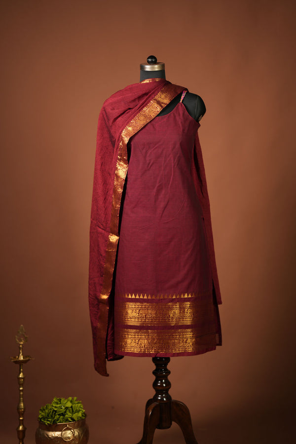 Riddhi Maroon Sleeveless Chettinad Cotton Kurti Set ( Set of 2 )