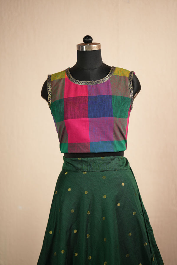 Thendral Green Sleeveless Croptop and Skirt ( Set of 2 )