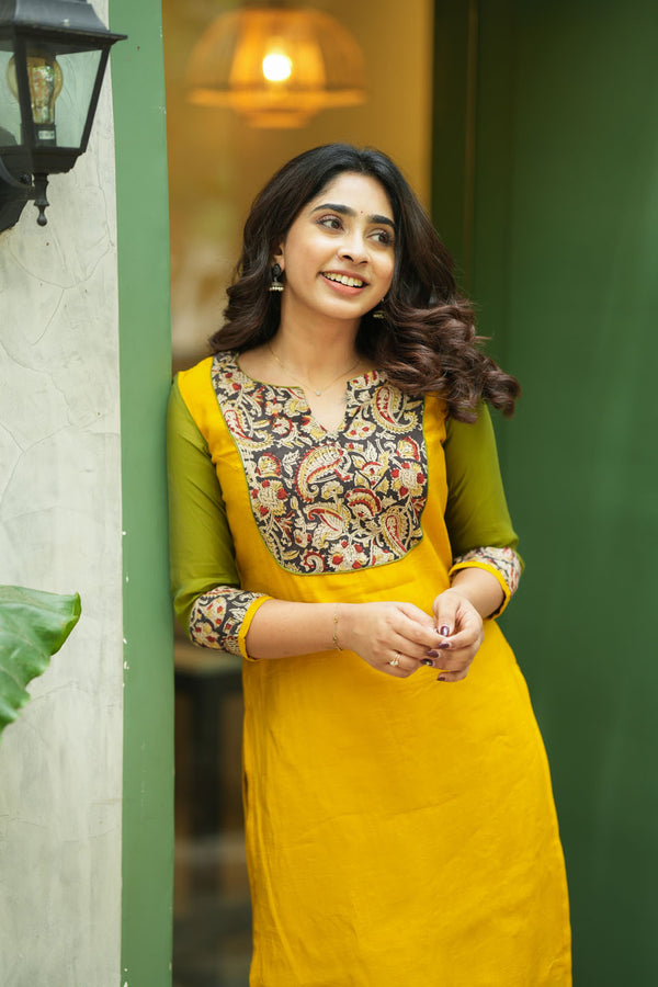 Samriddhi Yellow Kurti (Set of 2)